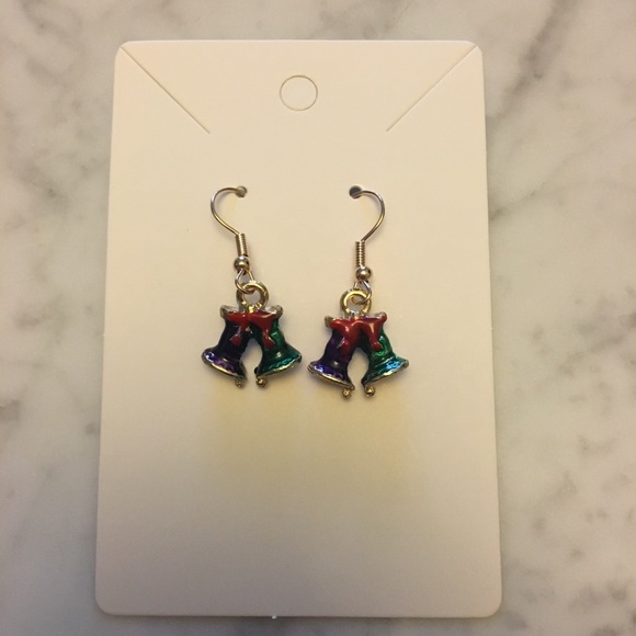 Christmas Earrings Bundle 🎅🏼🎄⛄️❄️ - Picture 14 of 14